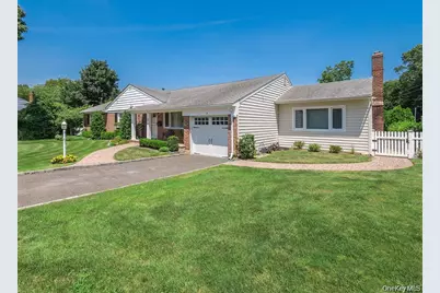 14 Harbor Lane, Glen Head, NY 11545 - Photo 2