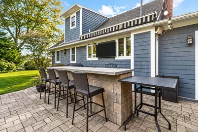 517 Waverly Avenue, Patchogue, NY 11772 - Photo 30