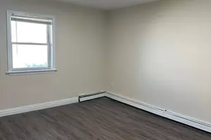 215 E Walnut St, Long Beach, NY 11561 - Photo 12