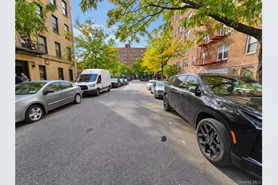 1332 Metropolitan Avenue #2A, Bronx, NY 10462 - Photo 16