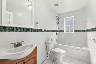 119-27 191st St, Saint Albans, NY 11412 - Photo 30