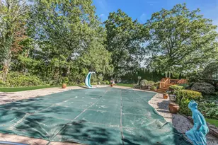 260 Oak Ridge Ln, Albertson, NY 11507 - Photo 36