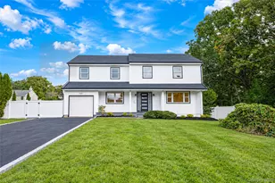25 Avenue B, Holbrook, NY 11741 - Photo 2