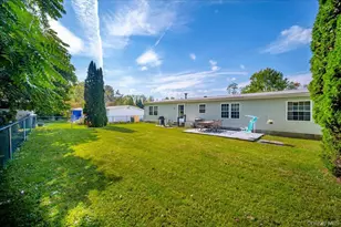 106 Winding Wood, Hopewell Junction, NY 12533 - Photo 26
