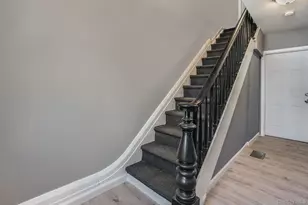 182 Mill St, Poughkeepsie, NY 12601 - Photo 2