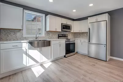 182 Mill Street, Poughkeepsie, NY 12601 - Photo 22