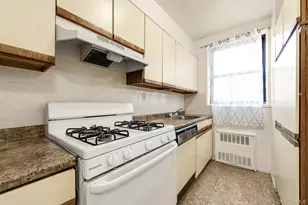 65-50 Wetherole St, Rego Park, NY 11374 - Photo 14