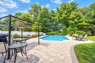 9 Alyssa Ct, Holbrook, NY 11741 - Photo 30