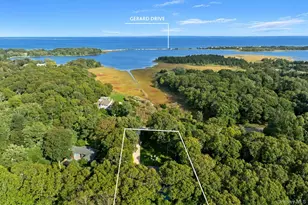 1039 Springs Fireplace Rd, East Hampton, NY 11937 - Photo 2