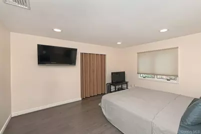 1 Millet Street, Dix Hills, NY 11746 - Photo 20