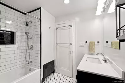 34 General Heath Avenue, White Plains, NY 10603 - Photo 34
