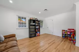 7 Woodridge Dr, Garnerville, NY 10923 - Photo 10