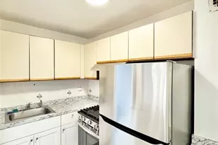 83-25 Vietor Ave, Elmhurst, NY 11373 - Photo 4