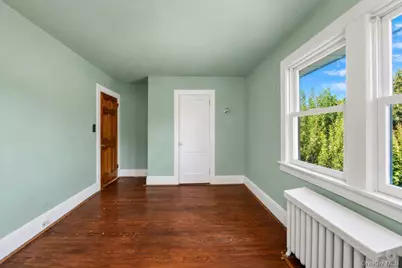 138 Morsemere Avenue, Yonkers, NY 10703 - Photo 14