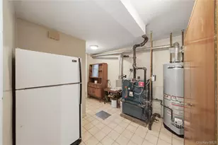 77-22 83rd St, Glendale, NY 11385 - Photo 12