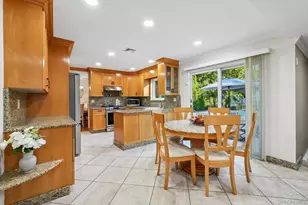 7 Edgebrook Ct, New City, NY 10956 - Photo 14