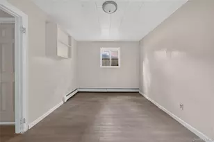 147- 53 Weller Ln, Rosedale, NY 11422 - Photo 24