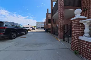 220-03 64th Ave, Oakland Gardens, NY 11364 - Photo 16