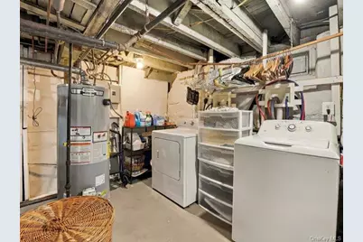 93-13 107th Street, Richmond Hill, NY 11418 - Photo 20