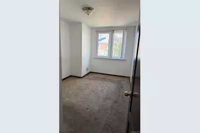 17515 74th Avenue #2, Fresh Meadows, NY 11366 - Photo 4