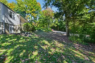 3235 Lincoln Dr, Mohegan Lake, NY 10547 - Photo 26