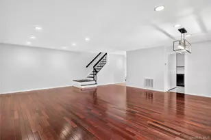 15 Fox Ridge, Roslyn, NY 11576 - Photo 10