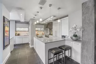 400 E 54th St, New York, NY 10022 - Photo 4