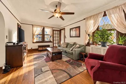 196 Hillside Avenue, Yonkers, NY 10703 - Photo 2