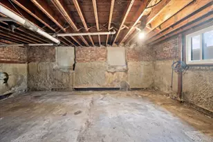 196 Hillside Ave, Yonkers, NY 10703 - Photo 22