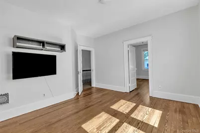 28 W Elizabeth Street #2, Tarrytown, NY 10501 - Photo 8