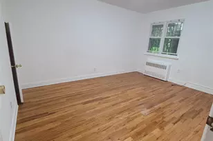 79-10 150th St, Flushing, NY 11367 - Photo 4