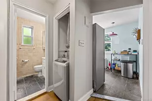 70-45B 260th St, Glen Oaks, NY 11004 - Photo 12