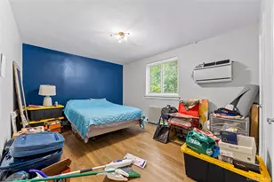 70-45B 260th St, Glen Oaks, NY 11004 - Photo 14