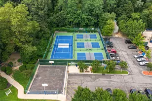 70-45B 260th St, Glen Oaks, NY 11004 - Photo 28