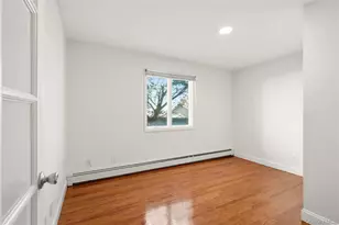 565 McKinley Terrace, Centerport, NY 11721 - Photo 22