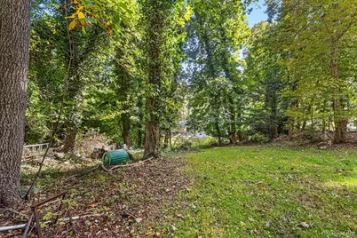27 Willoughby Path, East Northport, NY 11731 - Photo 32