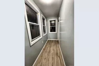 9714 130th Street, Richmond Hill, NY 11419 - Photo 10