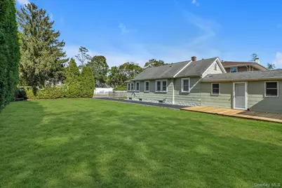 8 Rockne Street, Huntington, NY 11743 - Photo 14