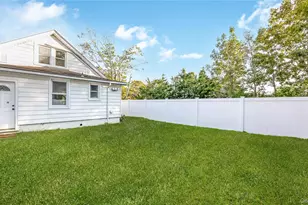 56 Orchard Rd, Patchogue, NY 11772 - Photo 38