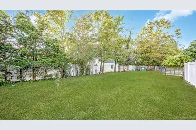 56 Orchard Road, Patchogue, NY 11772 - Photo 36