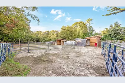 56 Orchard Road, Patchogue, NY 11772 - Photo 24