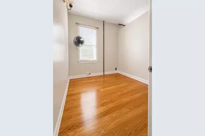 12720 95th Avenue, Richmond Hill, NY 11419 - Photo 10