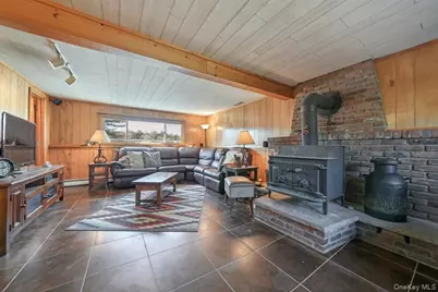 242 Prospect Road, Blooming Grove, NY 10950 - Photo 14