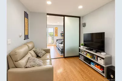7836 46th Avenue #3D, Elmhurst, NY 11373 - Photo 4