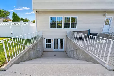 1 Westover Court, Shoreham, NY 11786 - Photo 42