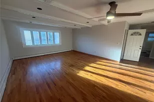 325 Glenbrook Ave, Yonkers, NY 10705 - Photo 2
