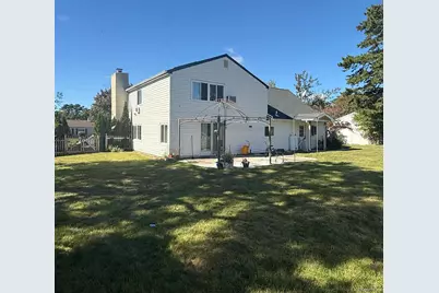23 Ash Drive, Medford, NY 11763 - Photo 12