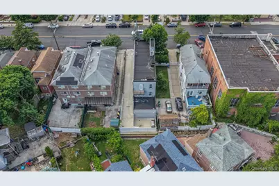 2424 Esplanade Avenue, Bronx, NY 10469 - Photo 36
