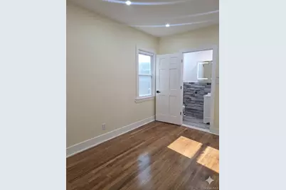 32-28 Utopia Parkway, Flushing, NY 11358 - Photo 8