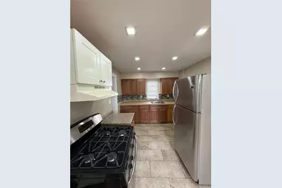 51 Depan Avenue #1st Fl, Floral Park, NY 11001 - Photo 8